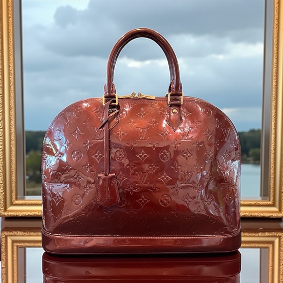 LOUIS VUITTON AMARANTH VERNIS ALMA GM - Picture 1 of 13